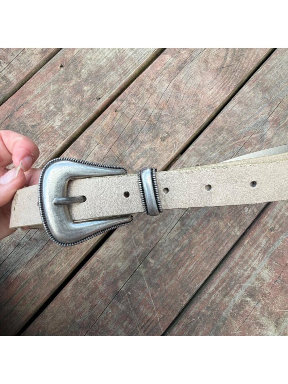 BKE Womens Beige Faux Leather Belt With Silver Buckle XS